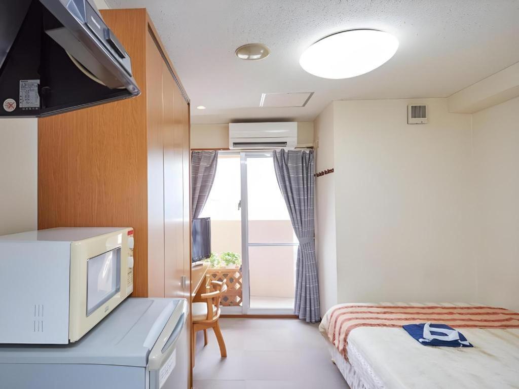 Hotel Peace Land Kume Наха Екстериор снимка