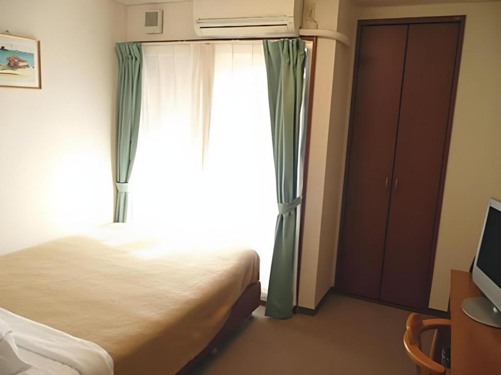 Hotel Peace Land Kume Наха Екстериор снимка